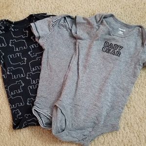 Bundle2Save Carter's 3 piece Onesies 6M Baby boy